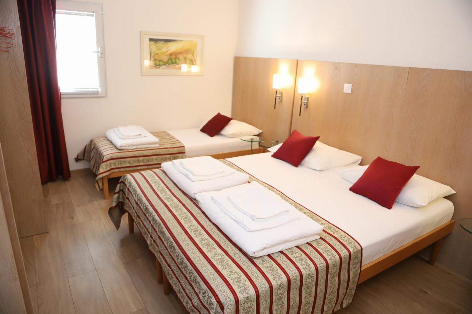 Villa Deny Mostar - With Free Parking מראה חיצוני תמונה
