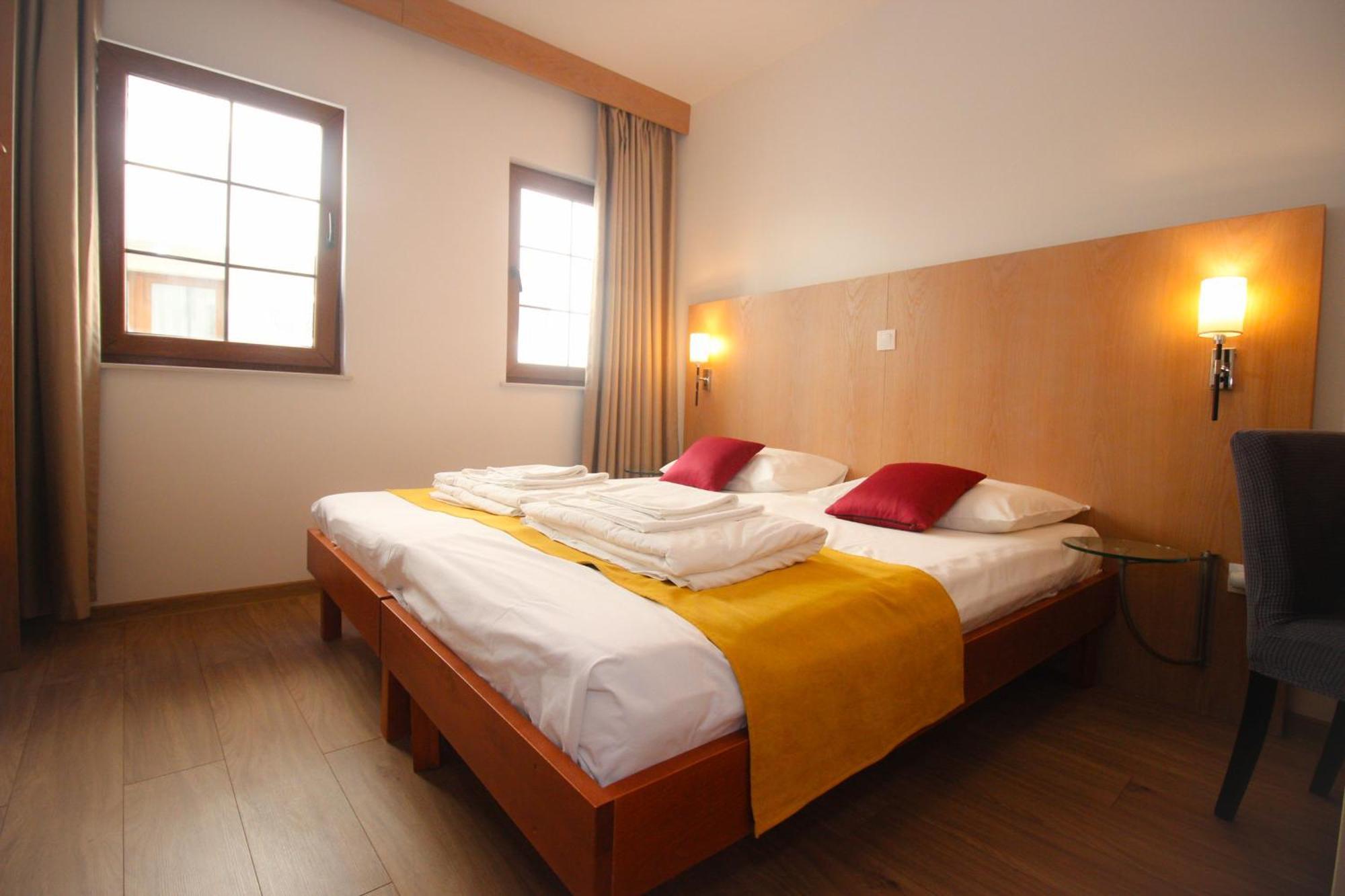 Villa Deny Mostar - With Free Parking מראה חיצוני תמונה