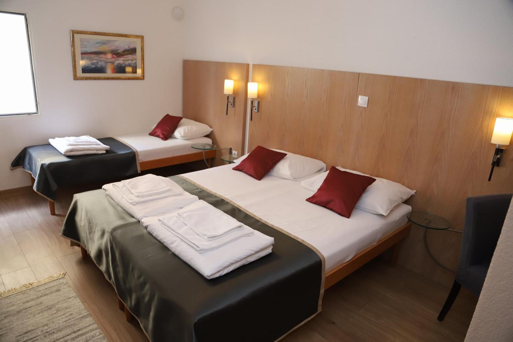Villa Deny Mostar - With Free Parking מראה חיצוני תמונה