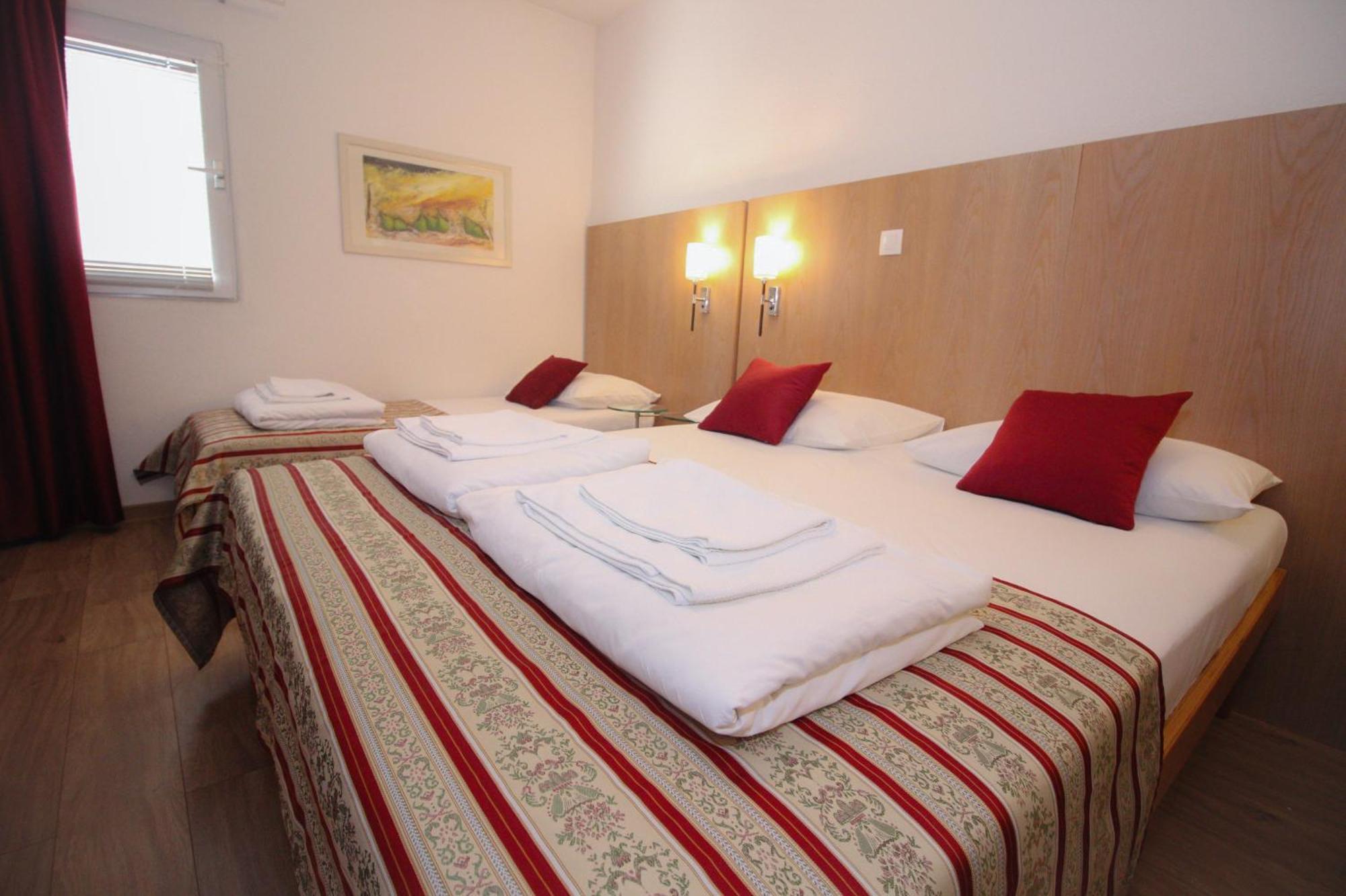 Villa Deny Mostar - With Free Parking מראה חיצוני תמונה