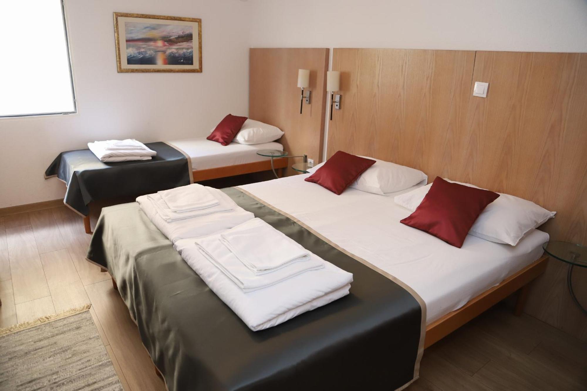 Villa Deny Mostar - With Free Parking מראה חיצוני תמונה