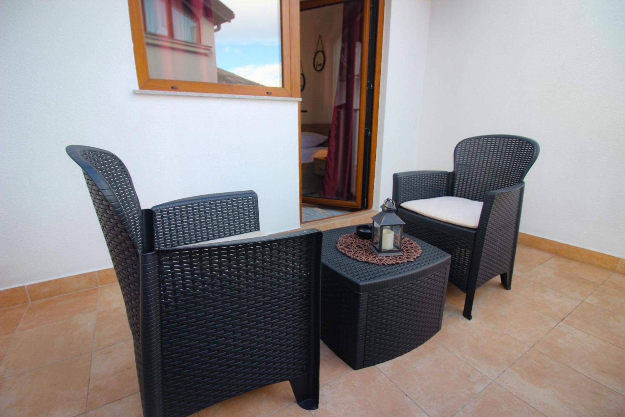 Villa Deny Mostar - With Free Parking מראה חיצוני תמונה
