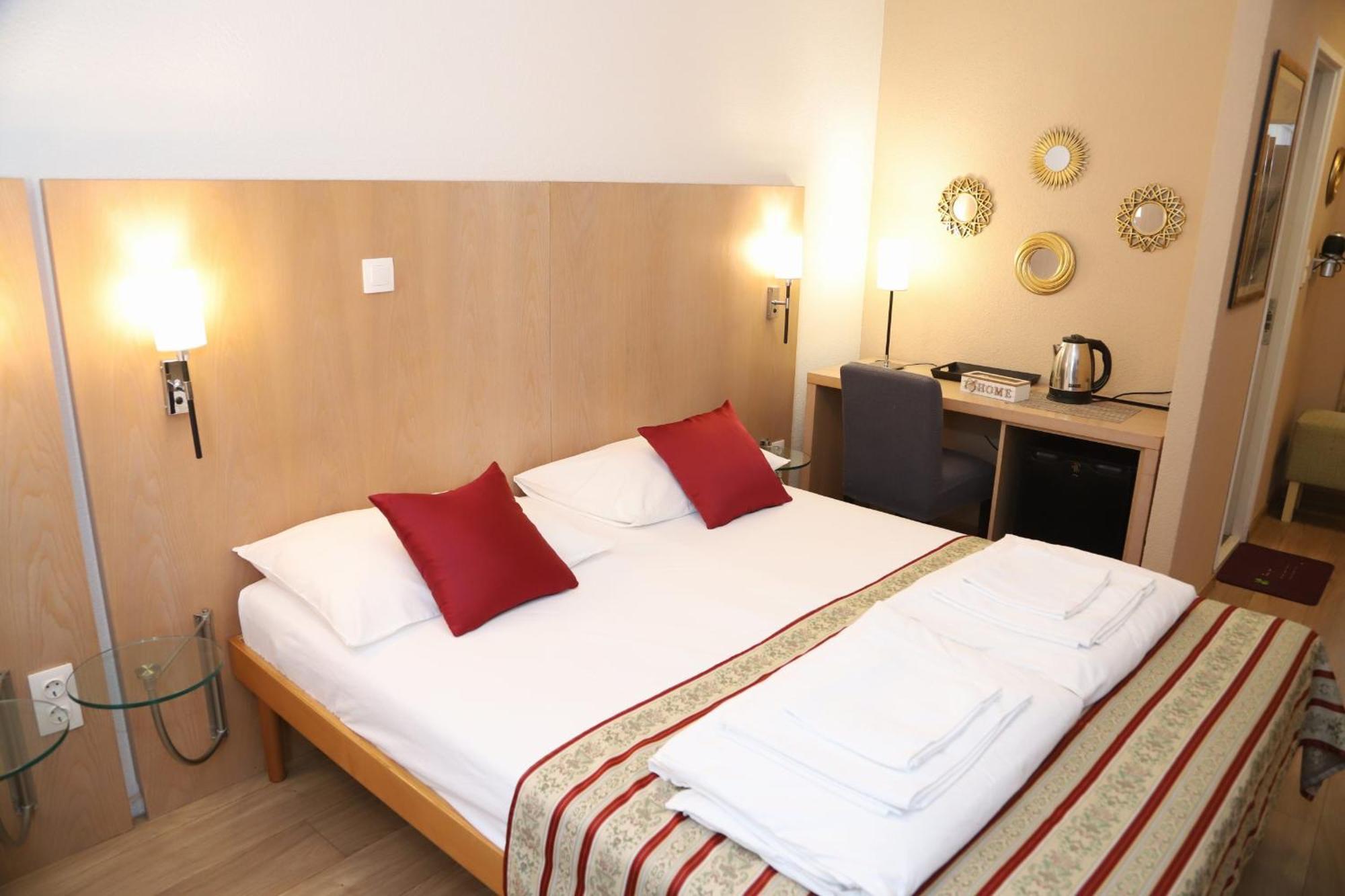 Villa Deny Mostar - With Free Parking חדר תמונה